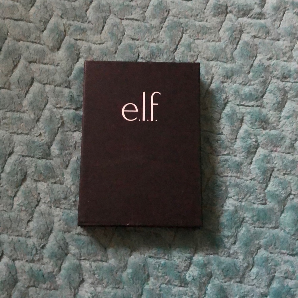 E.L.F eyeshadow pallet